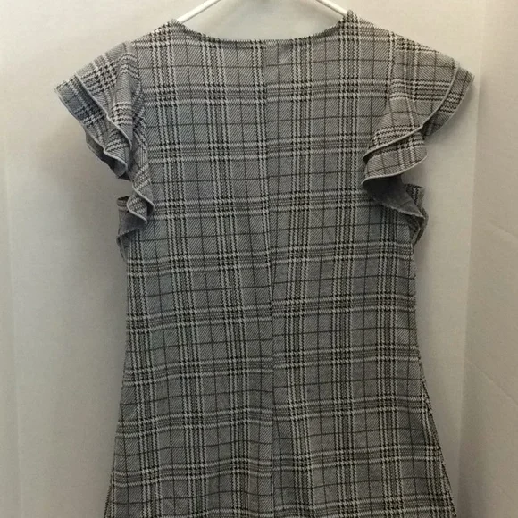 Naif Plaid Short Ruffle Sleeves Mini Dress Size Small - Picture 7 of 13